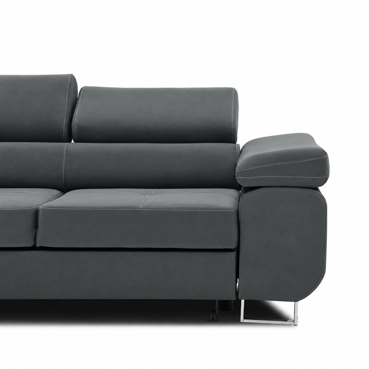 Sofa RIGATTO, 209 cm – KRONOS 34 · Tamsiai pilka – apmušalų ir konstrukcijos detalė #spalva_kronos 34 · tamsiai pilka